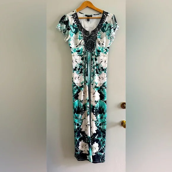 Style&Co floral cap sleeve maxi dress with elastic waist lace and metal details - Picture 2 of 8